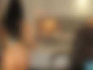 Live cam show with Sara Evans - Drinking on Camsoda
