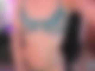 Sara Evans's Live Sex Cam Show