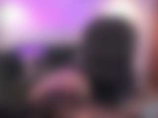 Sara Evans's Live Sex Cam Show