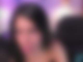 Sara Evans's Live Sex Cam Show
