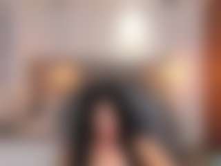 Sara Evans's Live Sex Cam Show