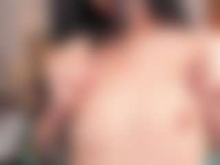 Sara Evans's Live Sex Cam Show