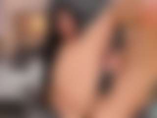 Sara Evans's Live Sex Cam Show