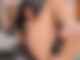 Sara Evans's Live Sex Cam Show