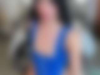 Sara Evans's Live Sex Cam Show