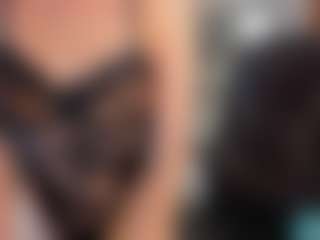 Sara Evans's Live Sex Cam Show