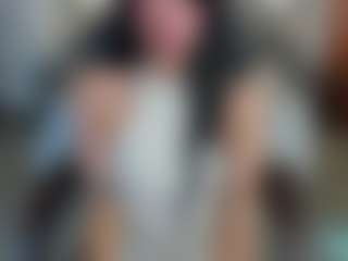 Live cam show with Sara Evans - Cute on Camsoda