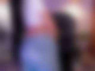 Sara Evans's Live Sex Cam Show