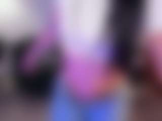 Live cam show with Sara Evans - Latina on Camsoda | colombia