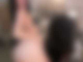 Live cam show with Sara Evans - Lush on SxyPornLive