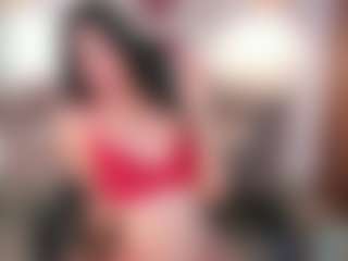 Live cam show with Sara Evans - Striptease on Camsoda