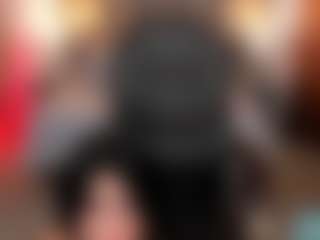 Sara Evans's Live Sex Cam Show