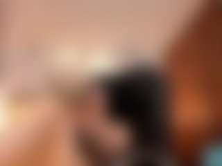 Live cam show with Sara Evans - Bedroom Teen (18+) on Camsoda
