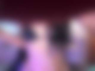 Sara Evans's Live Sex Cam Show