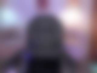 Live cam show with Sara Evans - Twerk on Nude Live Now