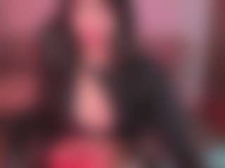 Live cam show with Sara Evans - Foot Fetish on Camsoda
