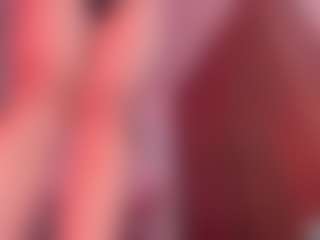 Sara Evans's Live Sex Cam Show