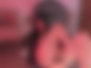 Live cam show with Sara Evans - Curvy Latina on Camsoda | colombia