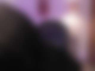 Sara Evans's Live Sex Cam Show