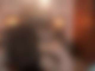 Sara Evans's Live Sex Cam Show