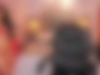 Live cam show with Sara Evans - Smoking on live.xheat.ai