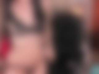 Live cam show with Sara Evans - Drinking on Camsoda