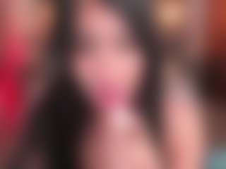 Sara Evans's Live Sex Cam Show