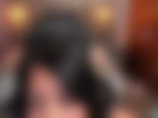 Sara Evans's Live Sex Cam Show