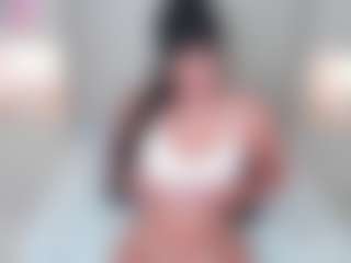 Live cam show with TRISHA - Dp on Camsoda