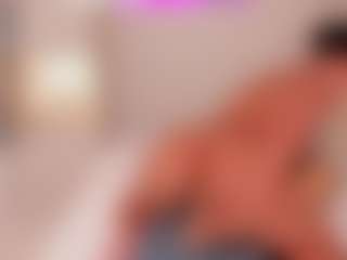 Live cam show with TRISHA - Black on SquirtSoMuch