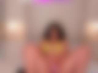 Live cam show with TRISHA - Athletic Ebony on sexylive.show