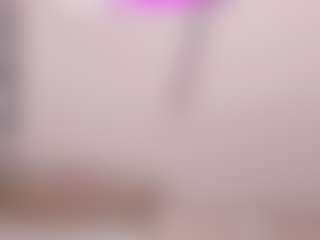 Live cam show with TRISHA - Twerk on Uber Horny