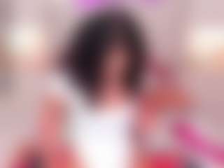 Live cam show with TRISHA - Ebony on Uber Horny | colombia