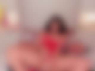 Live cam show with TRISHA - Athletic on Camming Site