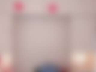 Live cam show with TRISHA - Small Tits on sexytreat.net