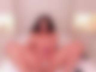 Live cam show with TRISHA - Athletic Lush on anonymated.com