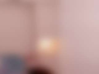 Live cam show with TRISHA - Sexy on Mixed Magazine Live
