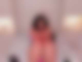 Live cam show with TRISHA - Strip Ebony on livesuperchat.net | colombia