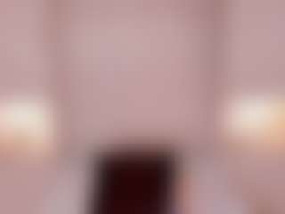 Live cam show with TRISHA - Bikini on Camsoda