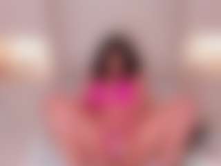 Live cam show with TRISHA - Brown Eyes on Fling VIP Chat