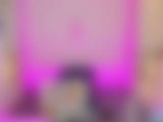Live cam show with TRISHA - Black Small Tits on intimatelivegirls.com