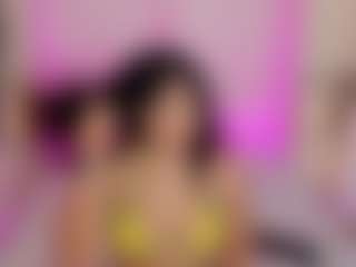 Live cam show with TRISHA - Public Ebony on Instabang