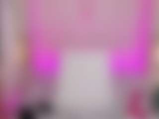 Live cam show with TRISHA - Public Ebony on EXY