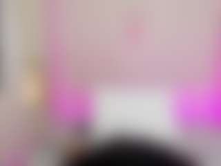 Live cam show with TRISHA - Ebony Small Tits on Camsoda