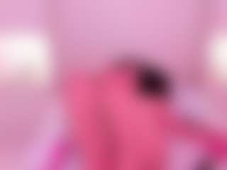 Live cam show with TRISHA - Ebony Squirt on Camsoda