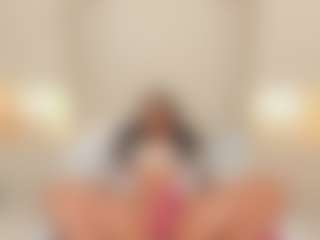 Live cam show with TRISHA - Anal Curvy on Uber Horny