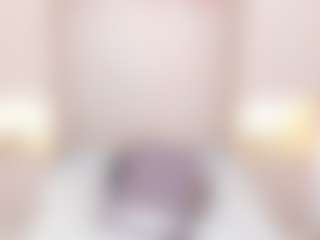 Show de cam en vivo con TRISHA - Strip Black en Camsoda
