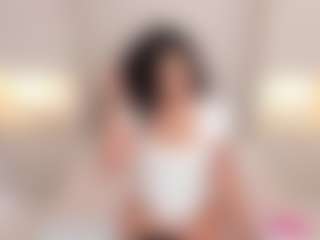 Live cam show with TRISHA - Tease Ebony on Camsoda | colombia
