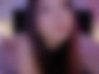 Live cam show with Casey - Striptease on livesuperchat.net