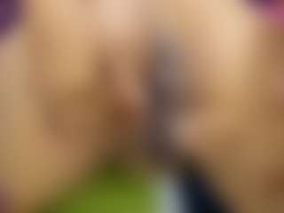 CarliThomson's Live Sex Cam Show